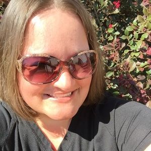 Meet your Posher, Brandy